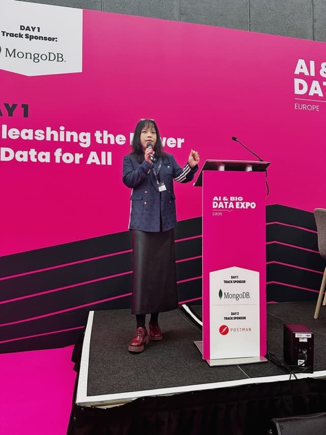 Grace Man speaking at the AI & Big Data Expo Europe, Amsterdam
